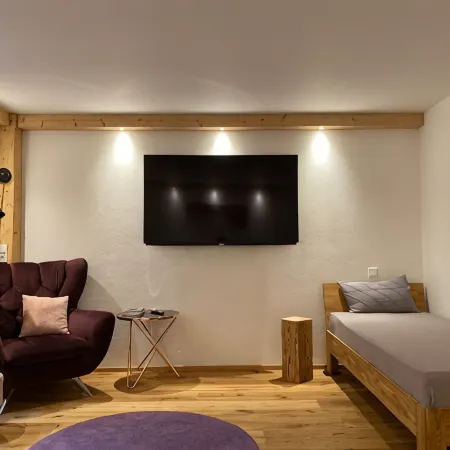 Neurenovierte 60m2 Fewo Xaverl zw. Stadt&bergen