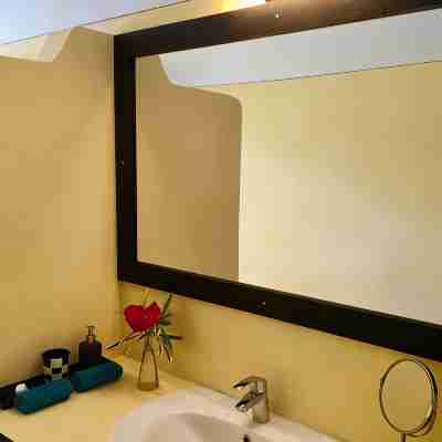 Beach Villa - perfect pool - great garden - superb staff. PURE PARADISE! Rooms