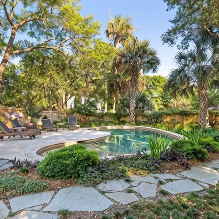 SERENITY SHORES Private Luxury 5-Level Tropical Oasis, Pool, Steps to Beach