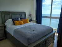 OCEAN VIEW APARTMENT on the beach - 3 stjerner