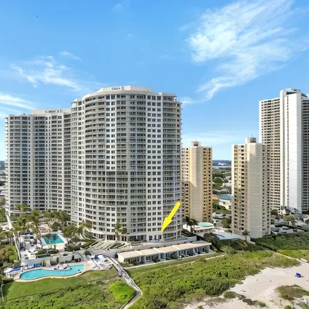 Beautiful oceanfront studio condo with walk out patio.