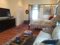 Ohio River Manor House<br>Experience the peace and quiet of a country residence! - badewanne