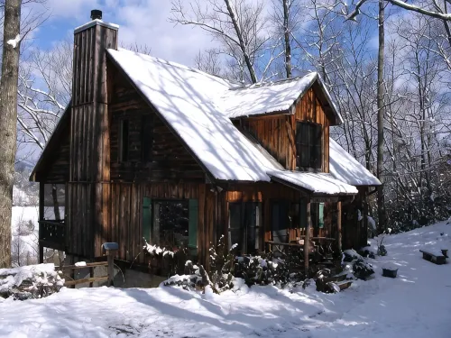 Rustic and Sophisticated Accommodation - Chalets