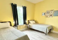 The Hub on Cypress Ave - walk to downtown Sanford - 3 stjerner