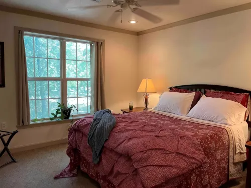 Unwind at this peaceful oasis on the Ouachita River in Caddo Valley. - Wifi