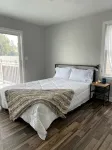 Beach House- 3 blocks to beach, Huge patio, Sauna, Fire Pit and 2 bikes! 🚲🔥🌊 - Wifi