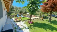 Pony's Cottage in Tuscan hills facing the sea - Villas