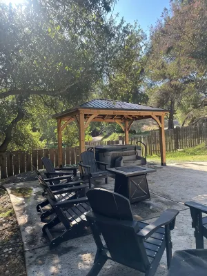 Updated Cabin with POOL and SPA 5 minutes from Sequoias National Park - Chalets