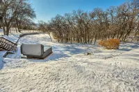 Mountainside Oasis, 1.2 Acres at Base of Mountains Perfect for Family Gatherings - 무료 와이파이