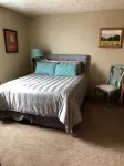 The Red Front Suite - Sleeps 15 - Wifi
