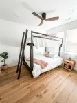 Downtown Modern 3-Bed Townhome with Bright, Upgraded Interiors & Books to read - balcony