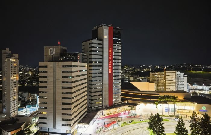 Trade Hotel