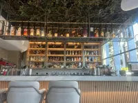Four Hills Hotel - bar