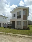 Avida 3-Bedroom Vacation House with Pool - Mountain view