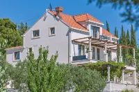 Luxury Villa Dolce Vita with Pool -  Casas de vacaciones
