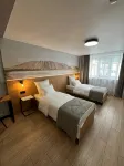 Hotel Shakhtyor - 2-Star