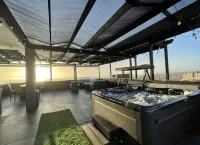 VILLA BLANCA Luxury property,180° Ocean Views. - Villas
