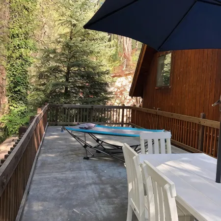 Oak Creek Canyon Cabin Getaway - Peaceful Retreat in Sedona - Bear Howard Cabin
