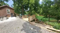 Beautiful Tiny Home log cabin on the lake - Perfect for a couples getaway! - シャレー