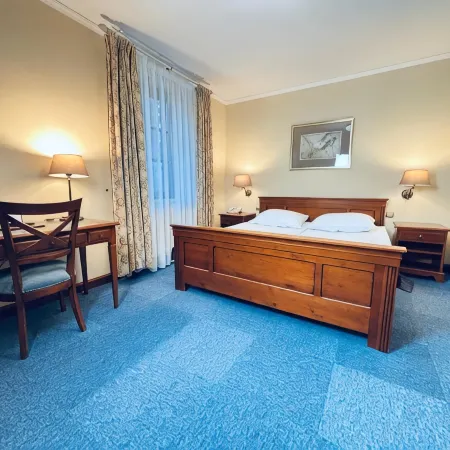 Hotel Opera
