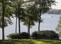 Sunset Cottage - Lakefront Cottage with Private Dock - 부티크