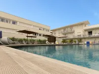 Zenitude Hôtel-Résidences Antibes Le Maestria - Pools