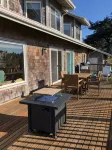 Beach House Getaway!!                                       Pack Your Bags!! - Wi-Fi
