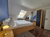 Hotel am Schenkelberg - 2-Star
