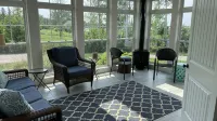 Bluebell Cottage: Luxury Waterfront Home with Private Pier - Wifi
