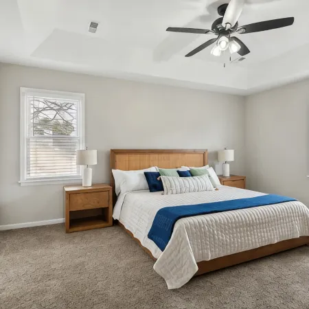 Charming 3BR Farmhouse • Fenced Acre • Madison