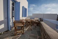 Astarti Apartments - balcón