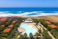 Trezene Village - Swimmingpools