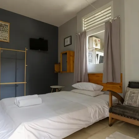 Jeng Tini Guest House