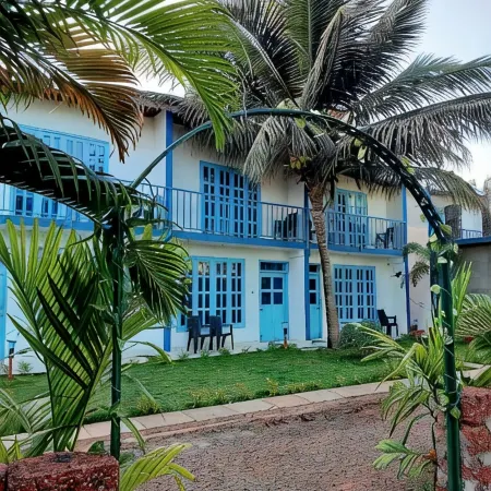 La Azure Beach Resort