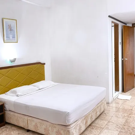 Darma Agung Beach Hotel Parapat
