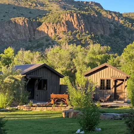 Moonlight Cottage “Hoot”, Sleeps 5