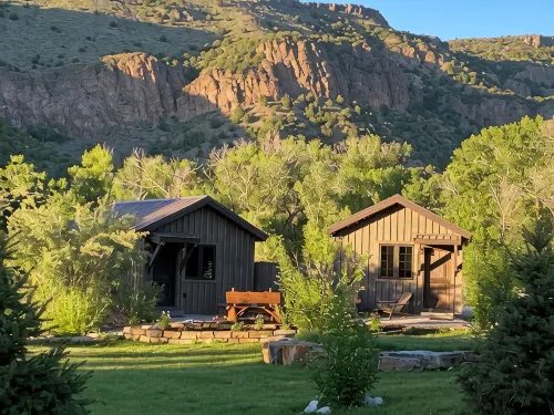 Moonlight Cottage “Hoot”, Sleeps 5 - Wi-Fi
