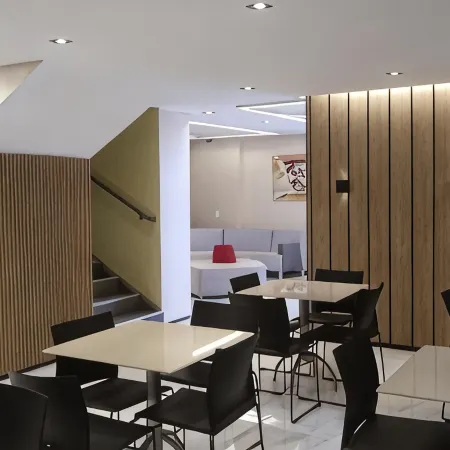 Hub Hotel