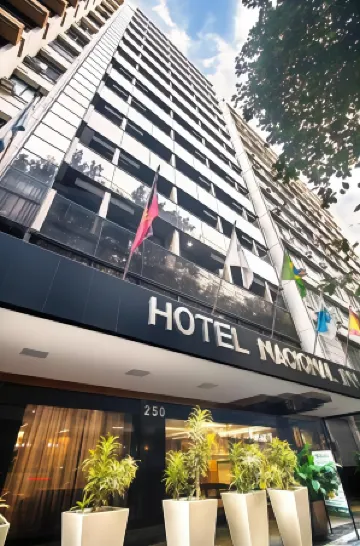 Hotel Nacional Inn Rio Copacabana Отели рядом с достопримечательностью «IAG - Business School at PUC-Rio»