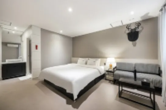 龜浦驛杏仁飯店 Gupo Station附近的飯店