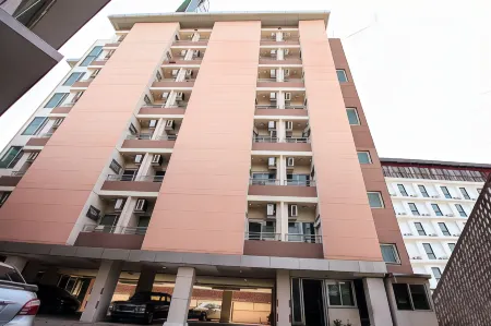 Meesook Residence