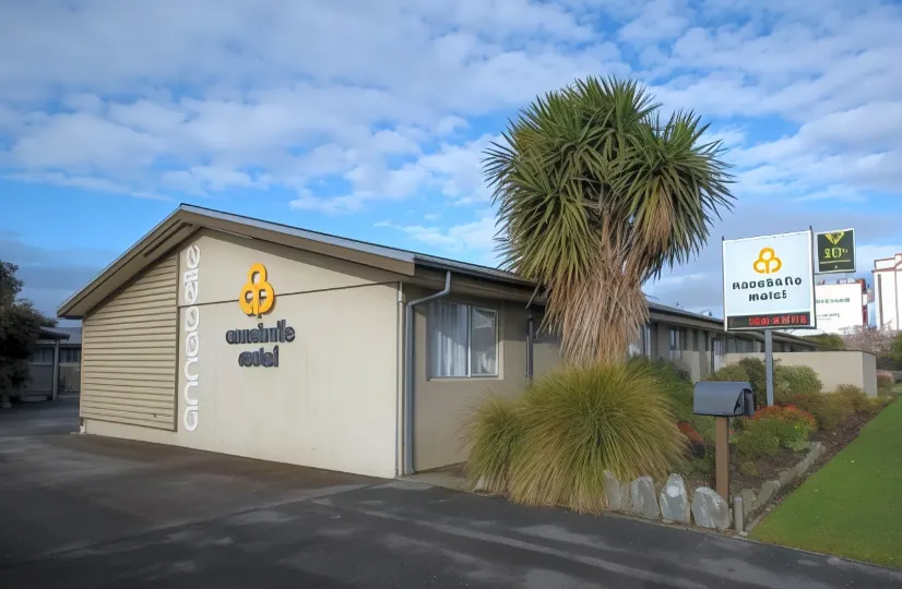 Annabelle Motel