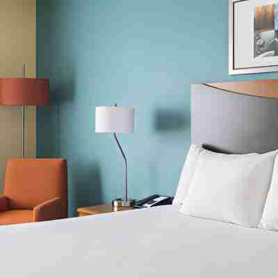 Fairfield Inn & Suites Quincy Rooms