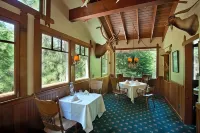 Narrow Gauge Inn Hotels in Fish Camp