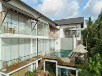 Beacon by the Bay Villas and Suites by the Clarks
