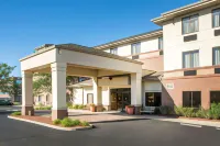 Comfort Inn & Suites West Chester - North Cincinnati Hôtels à : Beckett Ridge