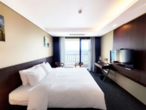 Ramada by Wyndham Gangwon Sokcho Hotels in Sokcho-si