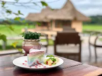 Baan Porhdoi Goidao ตูบกลางดอย & Camping Chiang Dao 주변 호텔