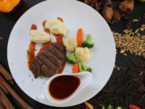 Grand Keisha Yogyakarta Hotel di Kecamatan Depok