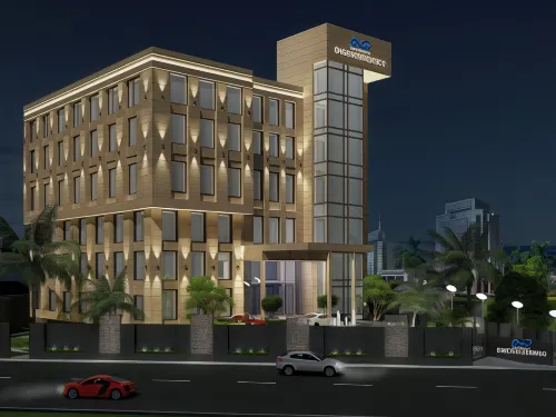 Singhania Sarovar Portico Hotels in Raipur